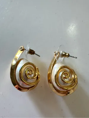 Lele Sadoughi Snail Hoop Earring in Pearl thumbnail 6