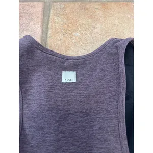 cropped tank sports bra size Xs thumbnail 3