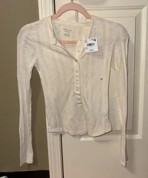 American Eagle Button-Up Long Sleeve Shirt thumbnail 1