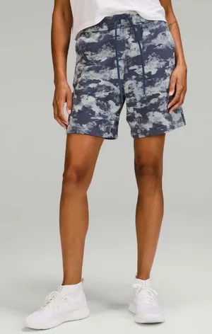 Lululemon Loungeful High-Rise Short 7" Heritage Camo Wash WP Blue Multi Size‎ 16 thumbnail 1