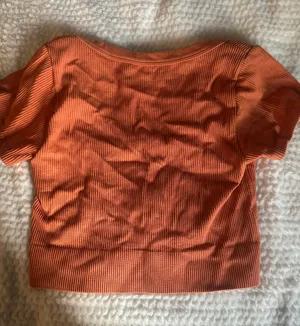 Grage V neck top  thumbnail 2