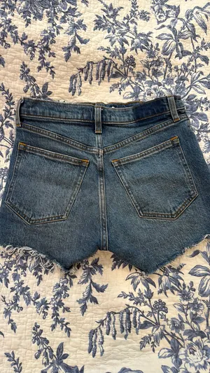 Abercrombie Mom Shorts High-Rise thumbnail 2
