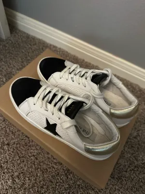 Steve Madden Sneakers thumbnail 5