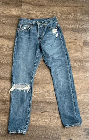 Levi's Dark wash jeans thumbnail 1