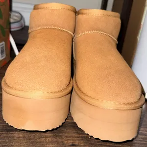 Platform Slippers Brown Size 7.5 thumbnail 2