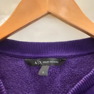 Armani Exchange‎ Purple Heart Logo Sweatshirt Small Lounge Cozy Warm Winter Fall thumbnail 7