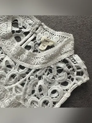 Anthropologie Tiny White Lace Tank Top XS thumbnail 2