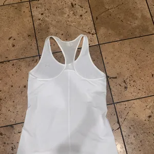 Under Armour White Mesh Racerback Tank Top thumbnail 4