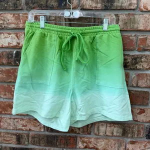 Zenana Dip Dye Ombre Green Pull On Sweat Shorts Size Large Casual thumbnail 3