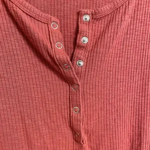Aerie Women’s Medium Long Sleeve‎ Button Down Burnt Orange Red Bodysuit Stretch thumbnail 3