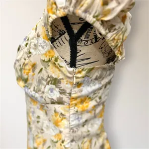 ASTR The‎ Label Yellow Floral Puff Sleeve Mini Dress S Homecoming Cottagecore thumbnail 9