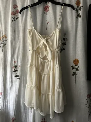 Lucy in the Sky White Cocktail Dress thumbnail 2