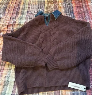 NWT Denim Collar V thumbnail 1