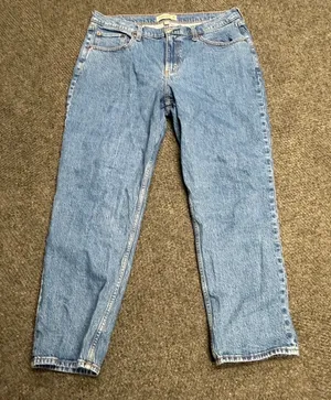 Abercrombie & Fitch Curve Love 90s Straight Mid Rise Jeans Blue 32 14S thumbnail 1
