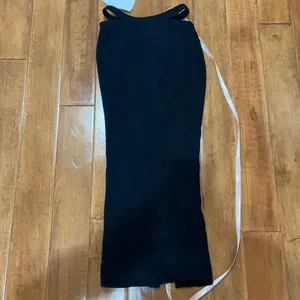 House Of CB black slim fit maxi skirt thumbnail 2