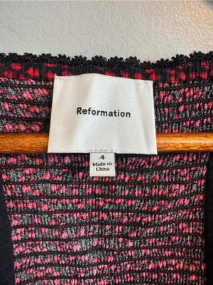 Reformation Red Black Printed Lace Trim Button Front Blouse Top Size 4 thumbnail 2