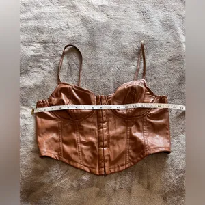 IRIS Vegan Brown Leather Vintage Corset Crop Tank Top Women’s Sz L EUC thumbnail 6