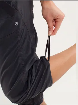Lululemon Studio Crop Deep Coal Size 8 thumbnail 7
