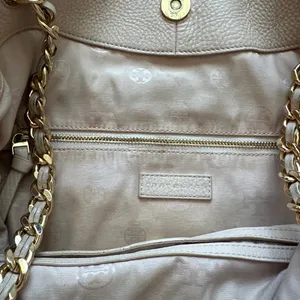 Tory Burch Marion Slouchy‎ Tote Light Oak Pebbled Leather Chain thumbnail 13