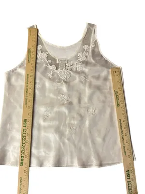 White Beaded Camisole Tank Top Womens M Sleeveless Elegant Used Embroidery thumbnail 10