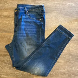 H&M Medium Wash Curvy Jeggings Size 18 NWT thumbnail 1