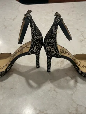 Sam Edelman Black and White Floral Ankle-Strap Heels Size 7.5 EUC thumbnail 2
