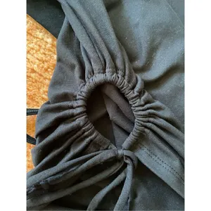 2 cropped black top thumbnail 3