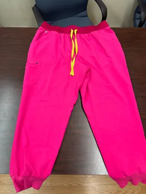 Figs High Waisted Zamora Jogger Scrub Pants in Shocking Pink Size 3XL thumbnail 1