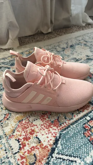 Adidas Women’s Shoes thumbnail 5