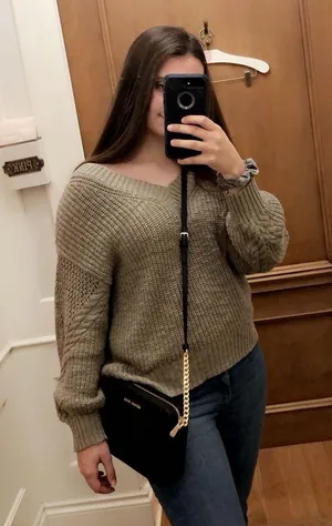American Eagle Outfitters Sweater thumbnail 1