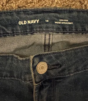 High Waisted Straight Jeans thumbnail 4