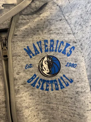 WEAR by Erin Andrews Dallas Mavericks Full Zip Hoodie Gray Small NBA thumbnail 3