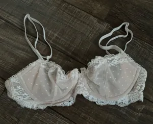 Victoria's Secret Bra thumbnail 1