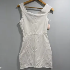superdown Fallon Bridal Vegas Partly White Asymmetrical Mini Stretch NWT S thumbnail 4