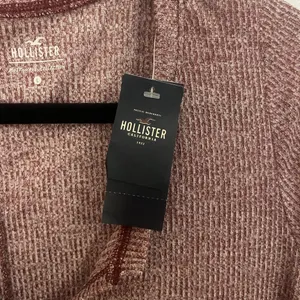 Hollister V-Neck Long Sleeve Top -‎ Mauve thumbnail 4