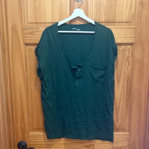 Aerie Size Large Green Oversized Pocket Top thumbnail 2