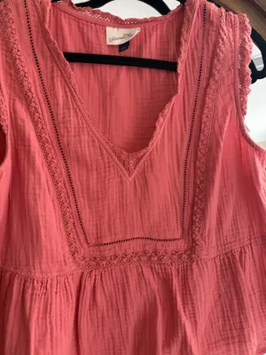 Pink Universal Thread Top  thumbnail 2