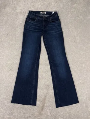 wrangler mid tise trouser raw hem size 24x30‎ dark wash Cut To 30in Inseam thumbnail 1