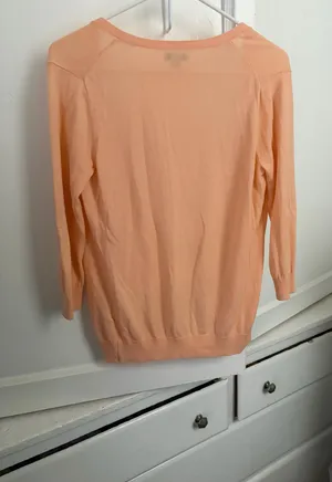 Old Navy Women's Peach Button-Up Cardigan Sweater Size M thumbnail 8