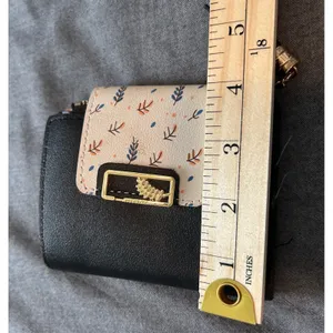 Womens Black Faux Leather Bifold Wallet Floral Snap Tassel Zipper Gold Leaf thumbnail 9
