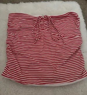 Hollister striped tube top thumbnail 1