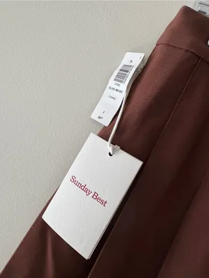 Aritzia NEW! Sunday Best Brown High-Waisted Pleated Olive Micro Mini Skirt thumbnail 4