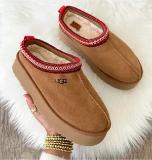NEW Women's UGG Tazz Platform Slipper Chestnut Women's Tasman Chestnut Size 10 thumbnail 1