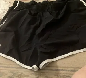 FINAL MARKDOWN Under armour shorts large thumbnail 1