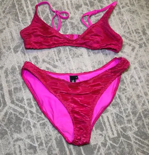 Triangl bikini thumbnail 1