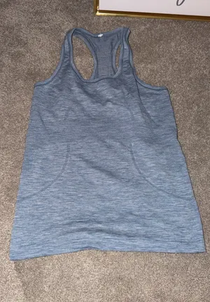 Lululemon Tank Top thumbnail 1