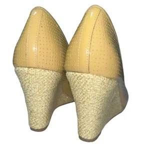 Lilly Pulitzer Wedge Pumps Womens 8M Tan Perforated Leather Peep Toe Raffia Heel thumbnail 5