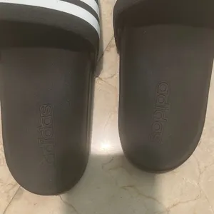 New Adidas Black and White Slide Sandals thumbnail 3