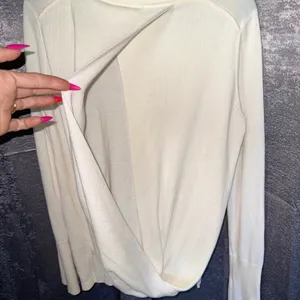 Lululemon Cashlux‎ Still At Ease Cream Open Tulip Back Long Sleeve Knit Sweater thumbnail 7