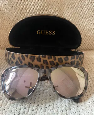 Guess Sunglasses thumbnail 1